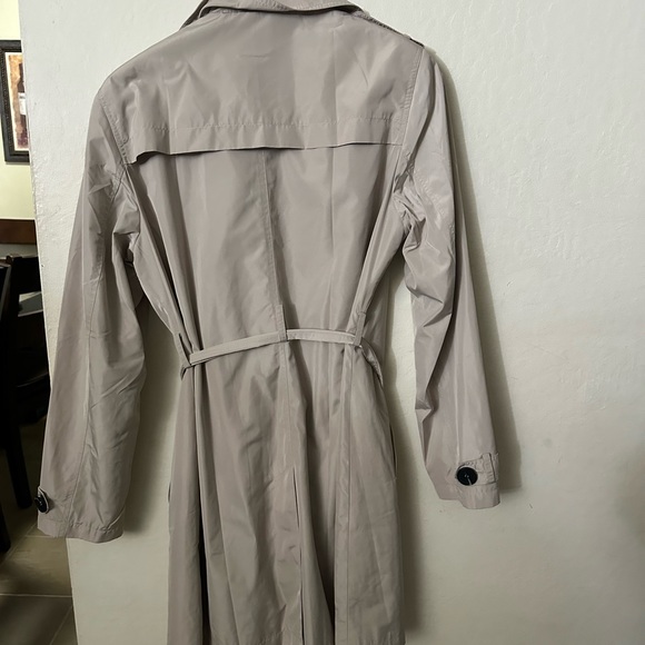 OTTERLINE Coats - Picture 3 of 3